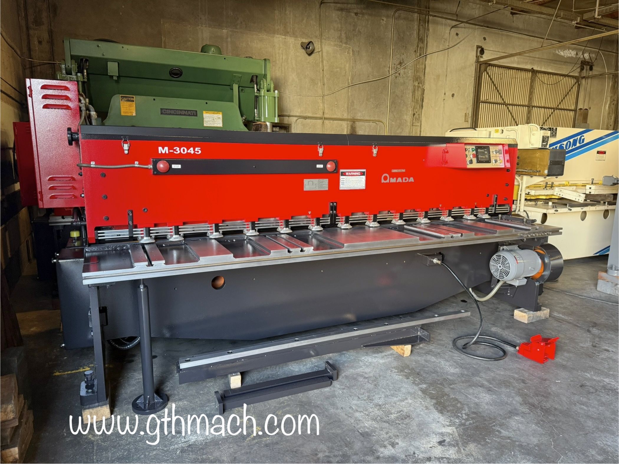 Amada M-3045 Mechanical Shear 10ft X 3/16” Mild Steel Capacity Power Backgauge