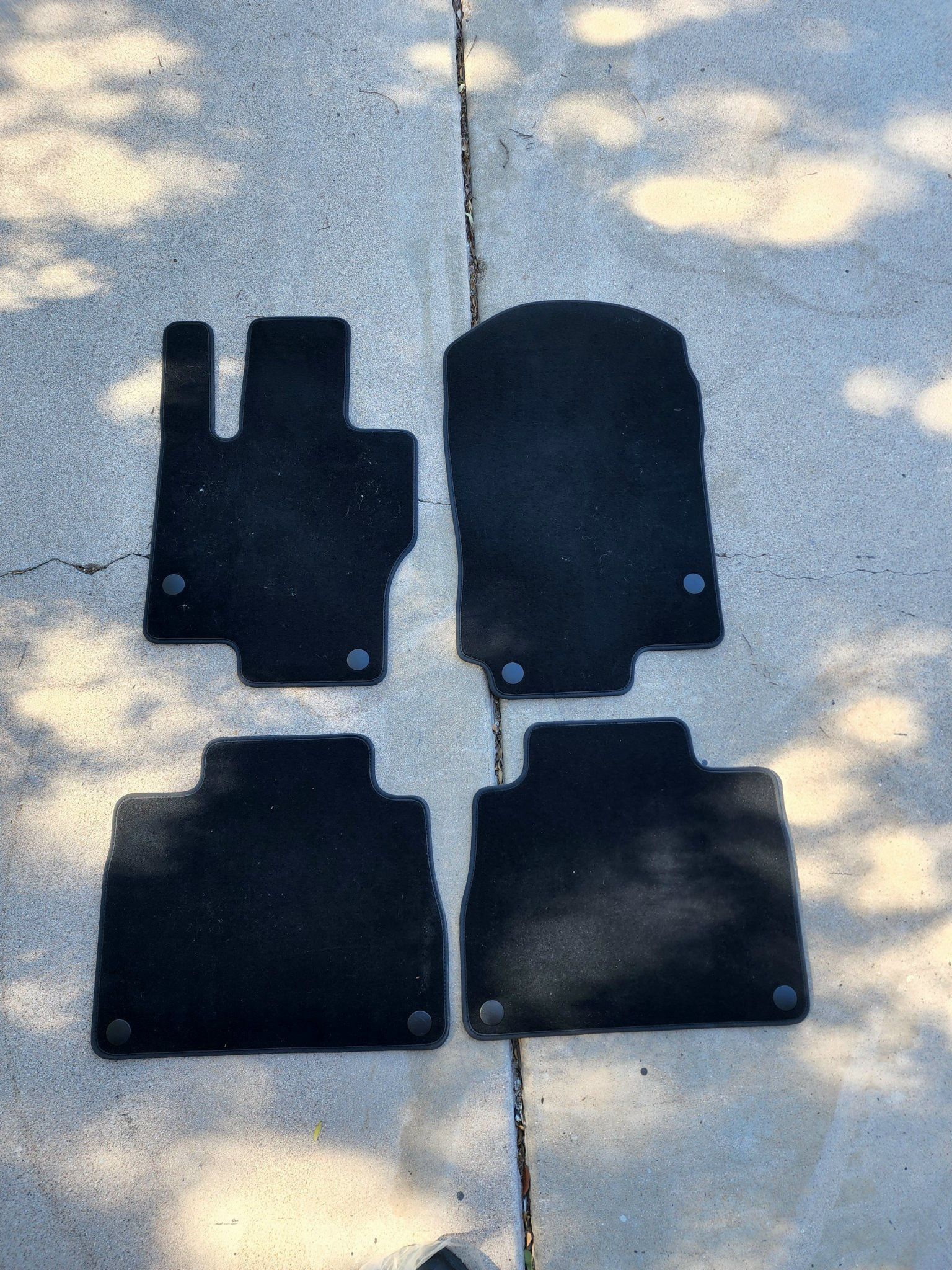 Mercedes-Benz Original Car Floor Mats - Compactible with 2019-2021 MB GLE-Class 5 Passenger