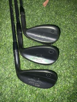 Titleist Vokey SM7 Black Golf Wedge Set 52,56,60