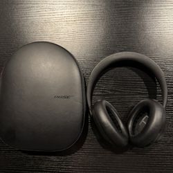 BOSE 700 Headphones (obo)