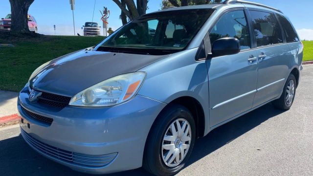 2005 Toyota Sienna
