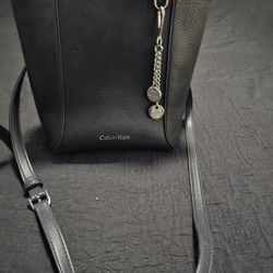 Calvin Klein 