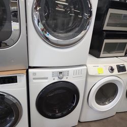 Whirlpool Kenmore Front Load Washer And Dryer Set 