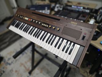 Vintage 1981 Yamaha CP11 Electronic Piano