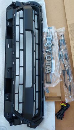 ➿️ TRD Pro style front grille for a 2012-2015 Toyota Tacoma Matte Black S100 #056