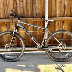 Cannondale Catalyst 3 Large 27.5x2.25