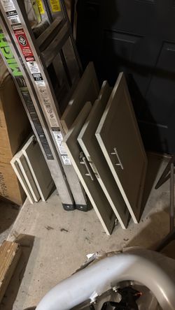 Kitchen cabinet doors