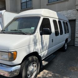 2000 Ford Econoline