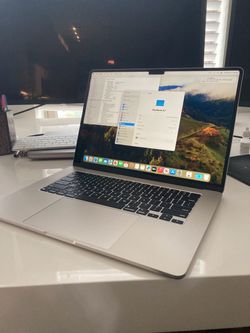Apple MacBook Air 15” M3 8GB Ram 256SSD 100% Battery