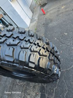 Only One Tire Lt37x12.50r18  Federal Couragia MT Like 99% Tread On $$150.00