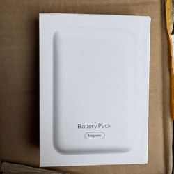 Portable MagSafe Phone Charger 