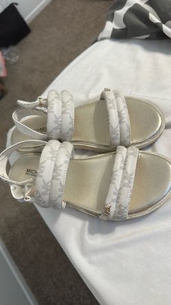 Michael Kors girl sandals