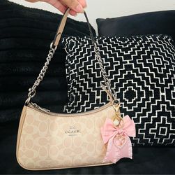 Carteras coach        Coach wallets🥰