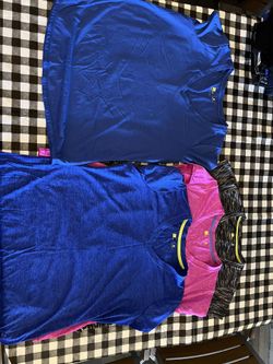 XL Dry Fit V Neck Workout Shirts 