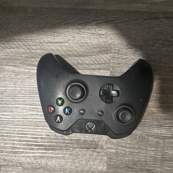 X Box Controllers 