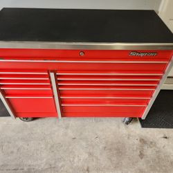 Snap On Toolbox 55" 12 Drawer W/key & More