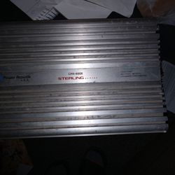 Power ACcoustiic 4 Channel 600 Watt Amplifier