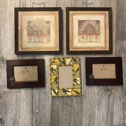 Palm/monkey art And 3 4x6 Photo Frames