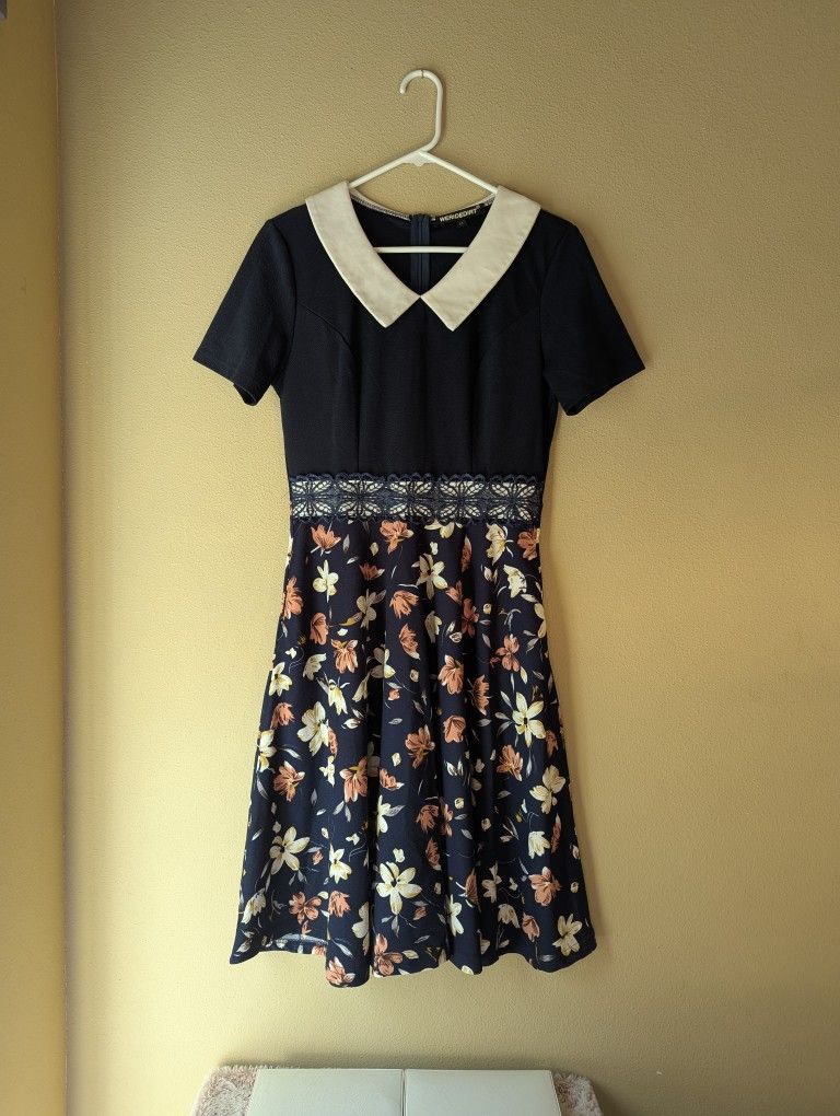 Women's Summer Dress Never Worn Size Medium 