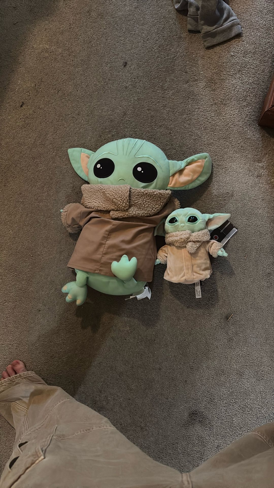 Big And Small Baby Yoda/ Grogu Plushies