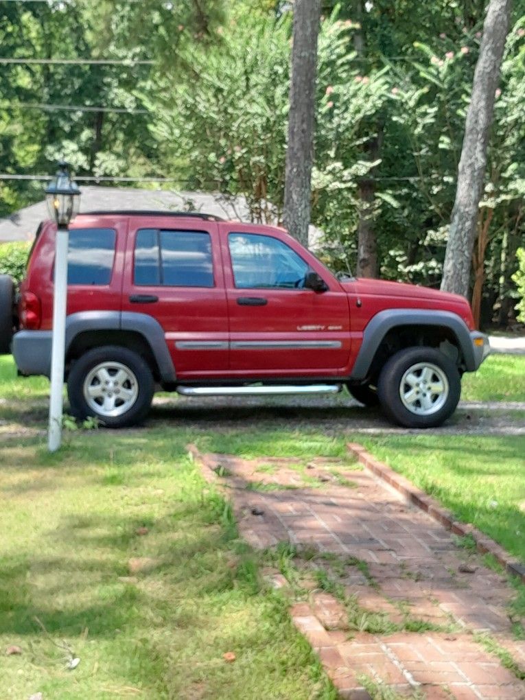 2004 Jeep Liberty