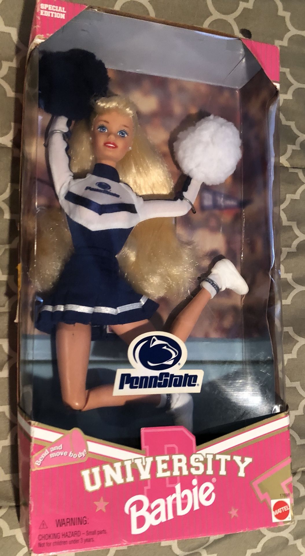 VINTAGE 1996 PENN STATE UNIVERSITY BARBIE...Limited Edition