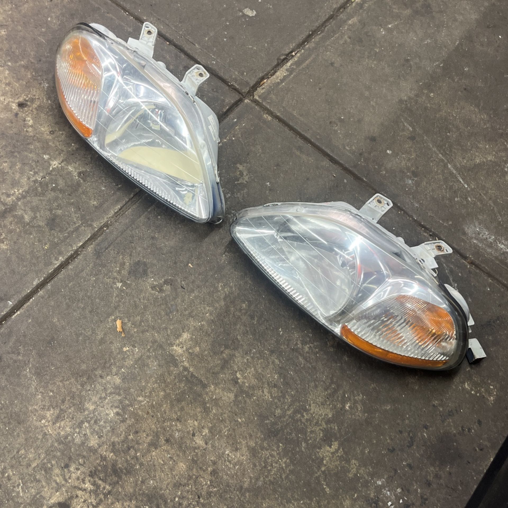 96-98 honda civic headlight