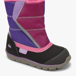 See Kai Run Baker Waterproof Insulated Boots – Kids Size 8