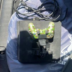 Used PS4 With Power Cable, HDMI, Controller, And Controller Charger Included