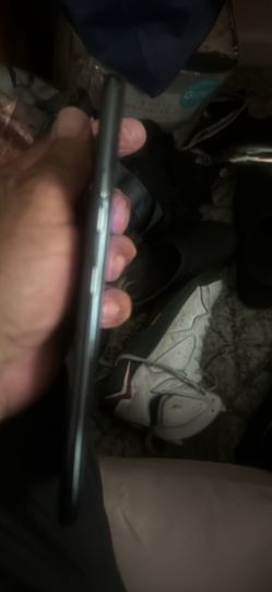 Cell phone LG K5