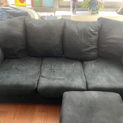 Raymour & Flanigan 3-Seater Sofa – Black Microfiber