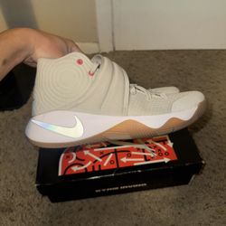 Kyrie 2 Summer Pack