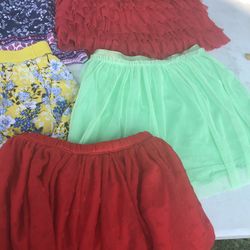 Faldas Lote De 5  Size 7-8 Niña Excelentes Condiciones $10
