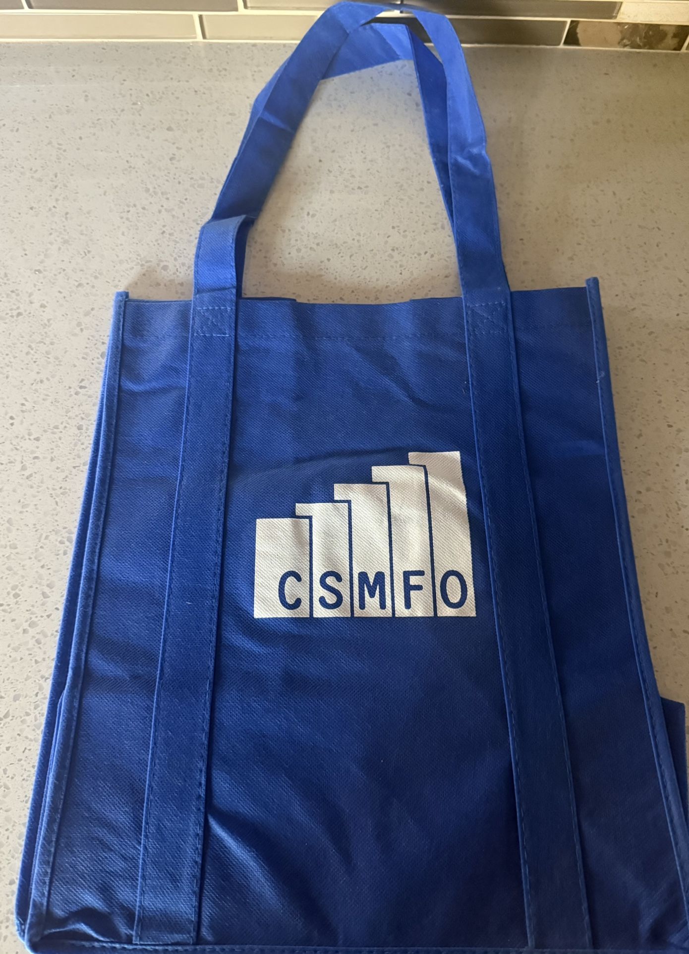 New Tote / Shopping Bags, different colors, sizes and styles