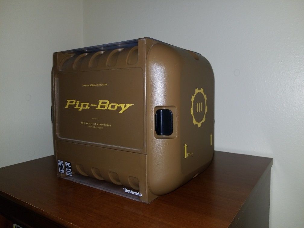 Fallout 4 Pip-Boy Collector's Edition (PC) New Sealed