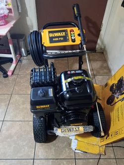 4400 PSI DeWalt pressure washer $$675