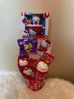 Hello  Kitty ❤️ Valentine’s  Basket ♥️