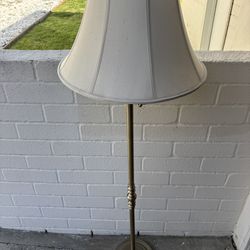 Brass pole 4-way torchiere floor lamp with lamp shade