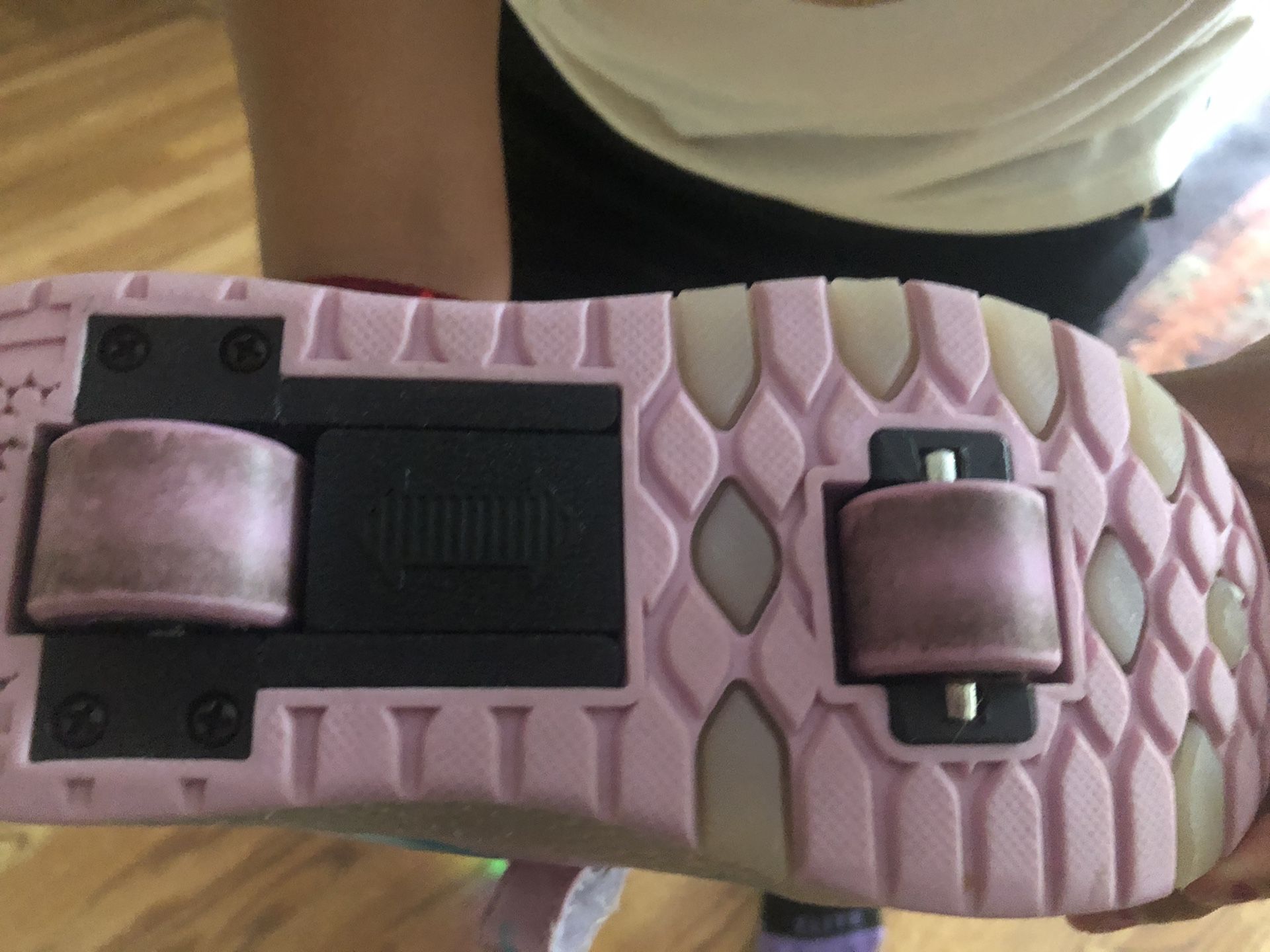Use wheels shoes size 13
