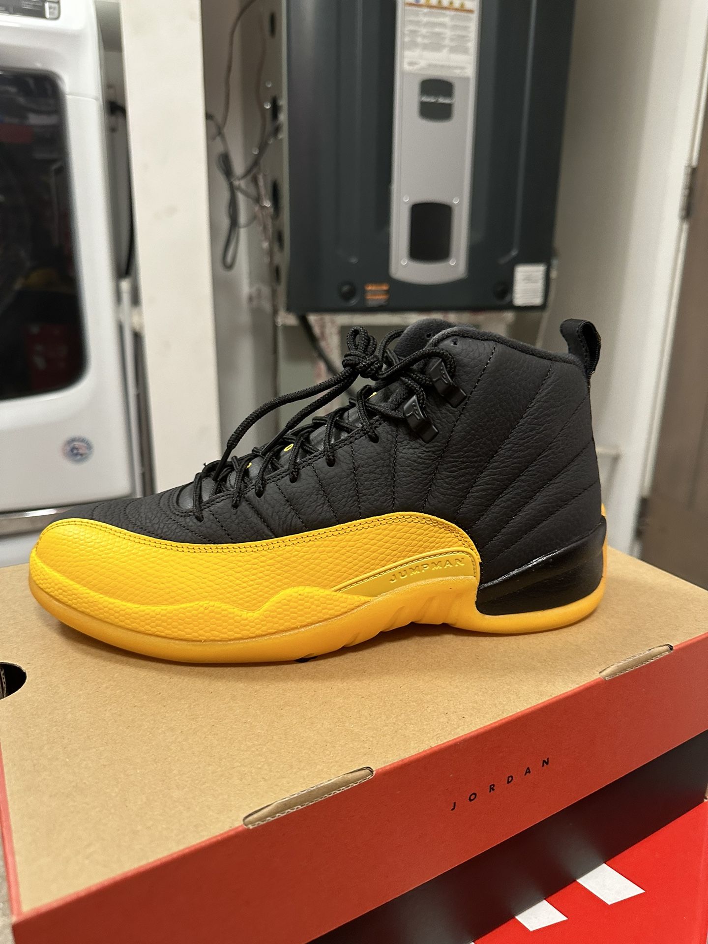 Air Jordan 12 Retro “University Gold” Size 10 - Main Image