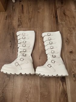 Women’s White Rave Boots
