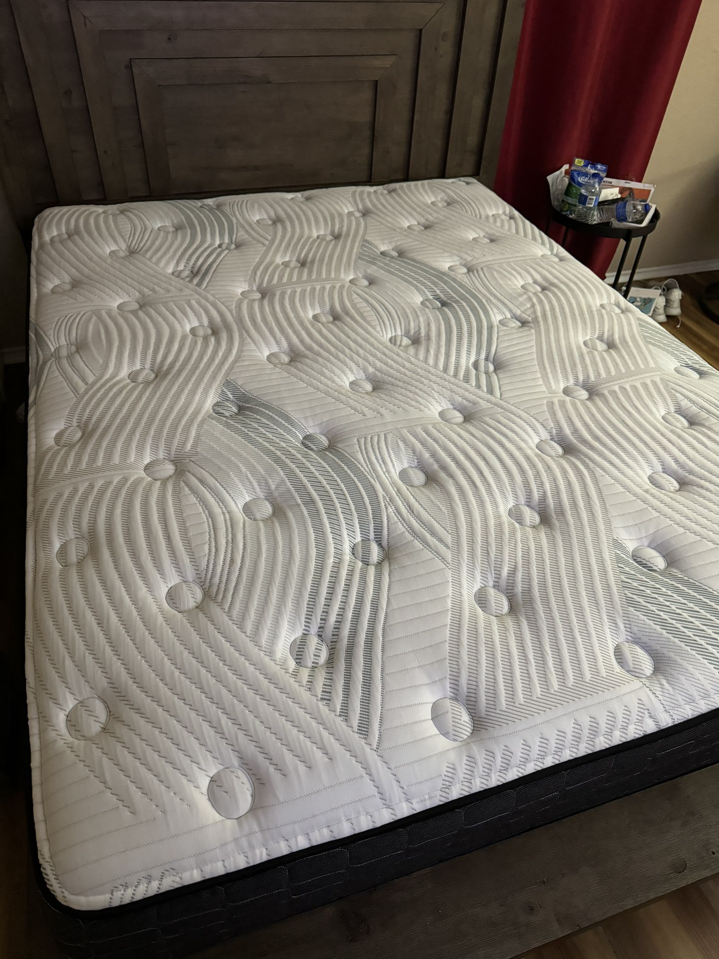 Queen Size Mattress And Box