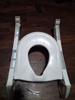 Raised Toilet Seat with Side Handles