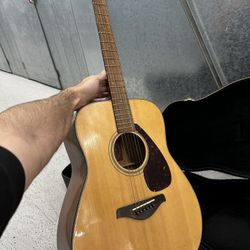 Yamaha Guitar with case