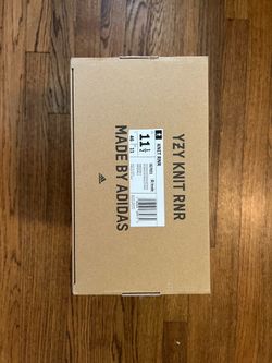 Yeezy knit runner