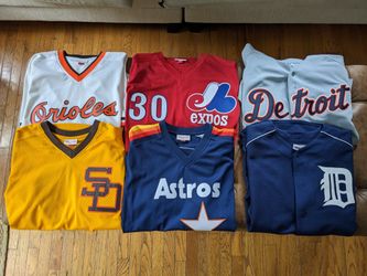 Mitchell & Ness/Nike/Russell/Majestic/Adidas jerseys