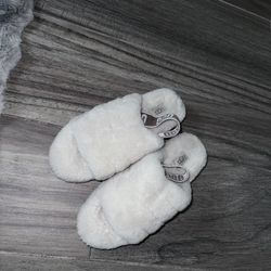 UGG Fluff Yeah Slide 