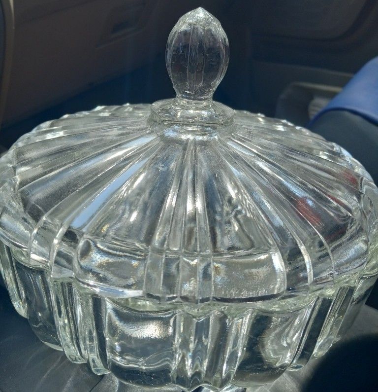 Vintage Anchor Hocking Candy Dish.