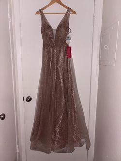 Elegant dress/ vestido elegante