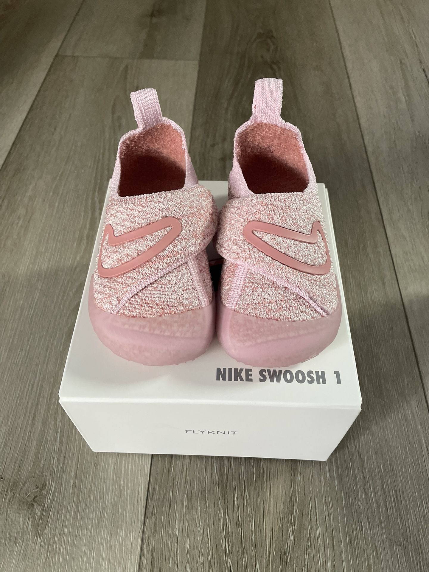 Nike Swoosh 1 Toddler Flyknit 5c